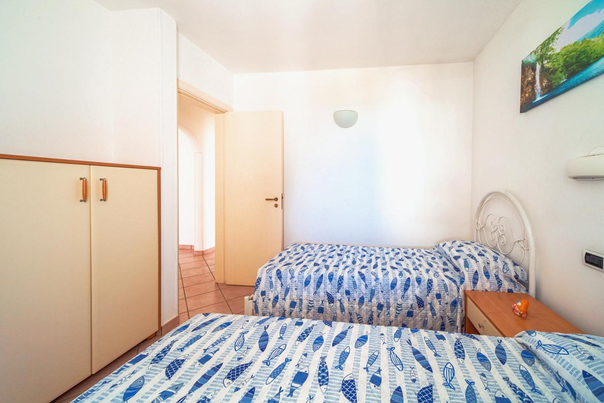 Residence Oasi Sul Mare Torre Suda Exterior foto